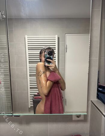 Full leaked Gwendolynceline private onlyfans photo