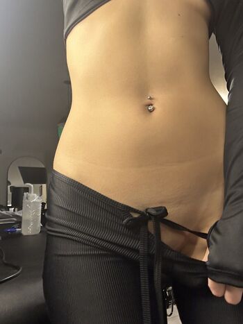 Full leaked Gweniiee private onlyfans photo