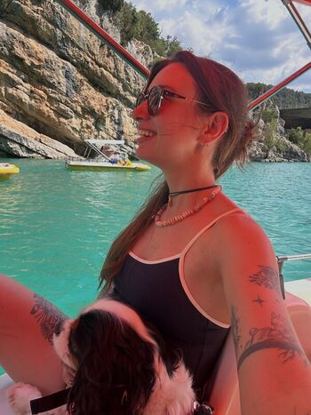 Full leaked Gwenn private onlyfans photo