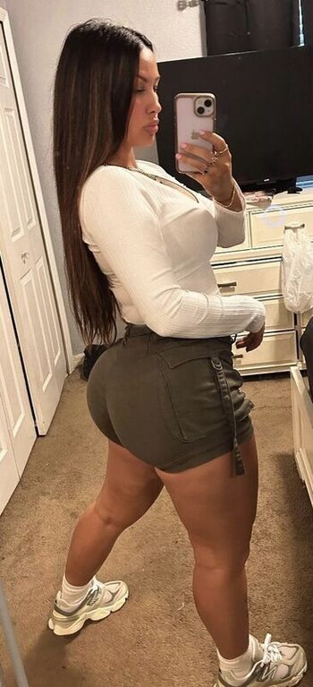 Full leaked Gym booty bubble butts page private onlyfans photo