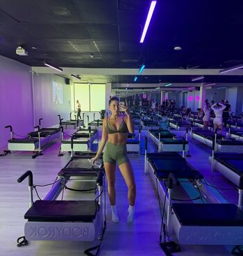Full leaked Gym booty bubble butts  page private onlyfans photo