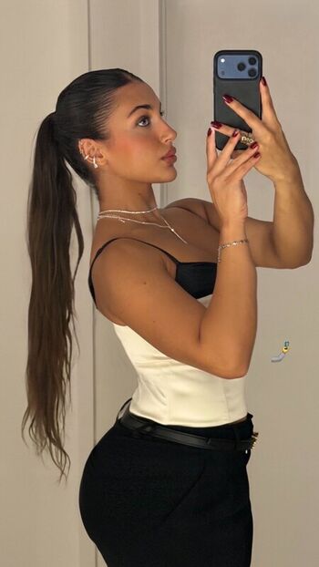 Full leaked Gym booty bubble butts  page private onlyfans photo