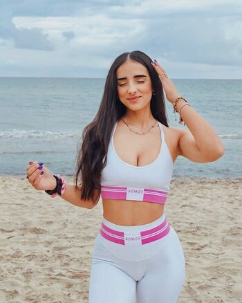 Full leaked Gym booty bubble butts  page private onlyfans photo