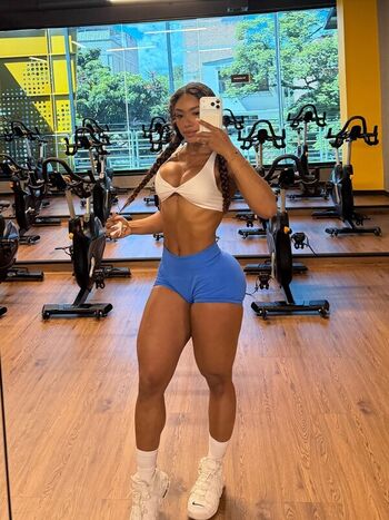 Full leaked Gym booty bubble butts  page private onlyfans photo