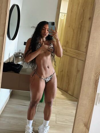 Full leaked Gym booty bubble butts  page private onlyfans photo