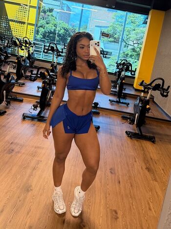 Full leaked Gym booty bubble butts page private onlyfans photo