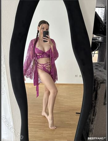 Full leaked Gymbunny private onlyfans photo