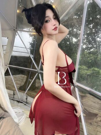 Full leaked Ha my duyen page private onlyfans photo