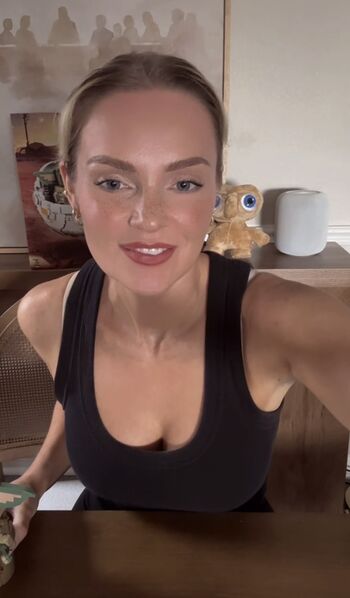 Full leaked Hailey malles page private onlyfans photo