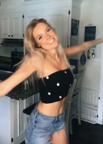 Full leaked Hailey malles private onlyfans photo