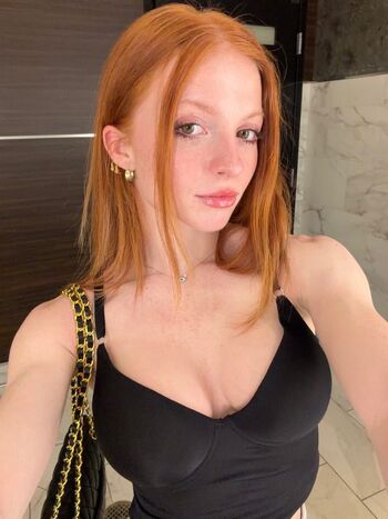 hailey_skyye