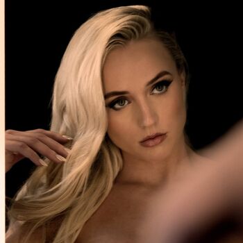 Full leaked Hailey van lith page private onlyfans photo