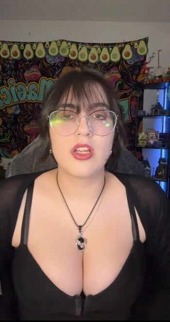 Full leaked Haileyavocad private onlyfans photo