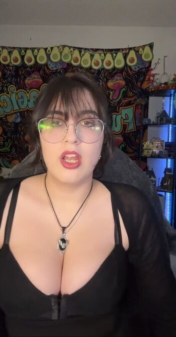 Full leaked Haileyavocad private onlyfans photo