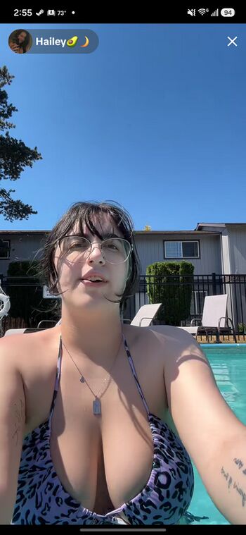 Full leaked Haileyavocad private onlyfans photo