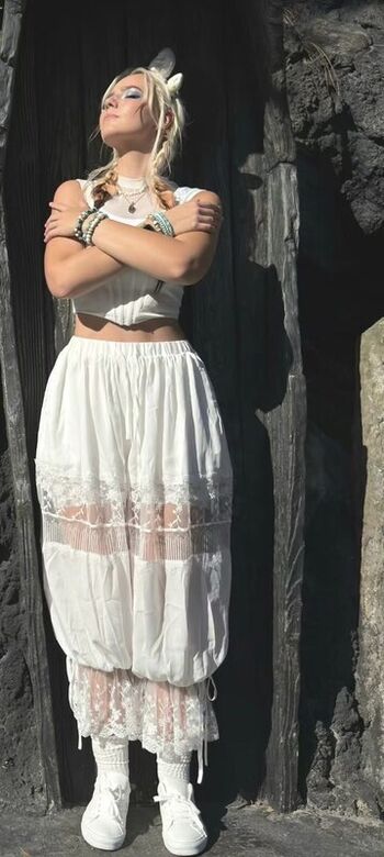 Full leaked Halcybella  page private onlyfans photo