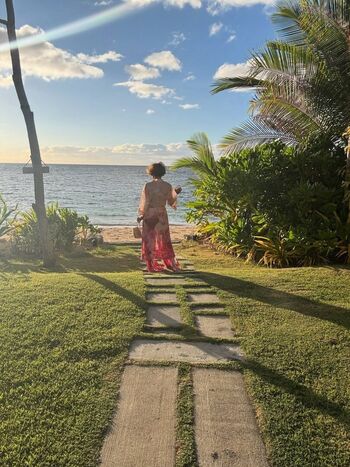 Full leaked Halle berry page private onlyfans photo