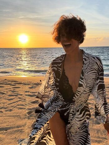 Full leaked Halle berry page private onlyfans photo