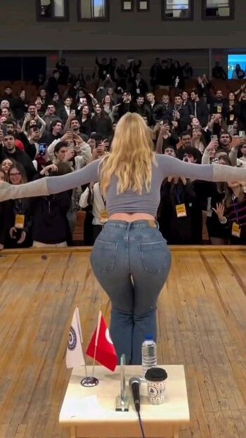 Full leaked Hande sarioglu private onlyfans photo