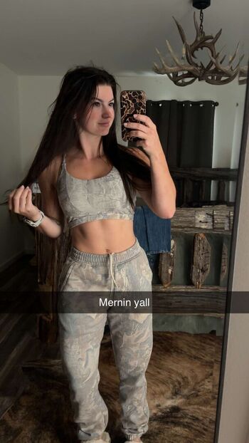 Full leaked Hannah barron private onlyfans photo