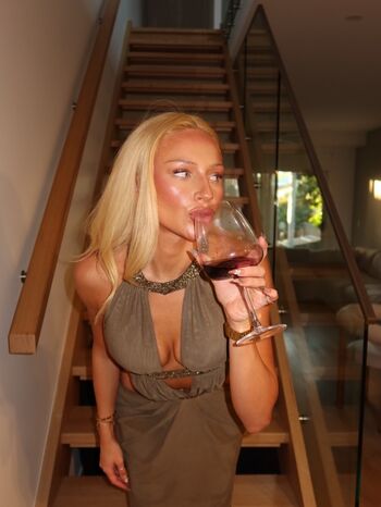 Full leaked Hannah crampton private onlyfans photo