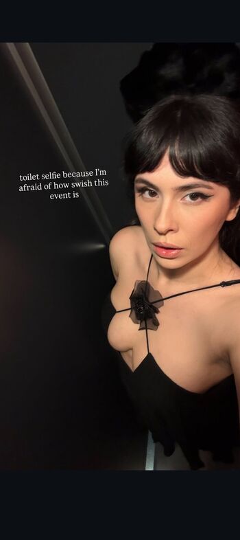 Full leaked Hannah crosbie private onlyfans photo