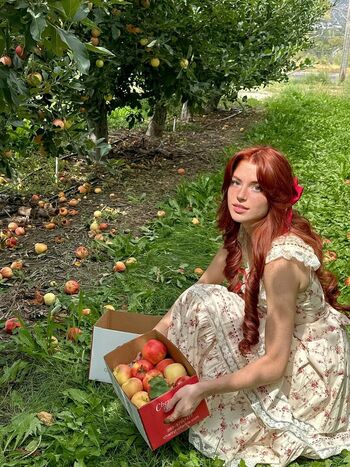 Full leaked Hannah stein private onlyfans photo