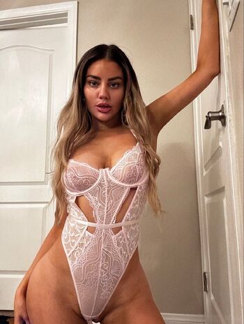 Full leaked Hannahmarbles private onlyfans photo