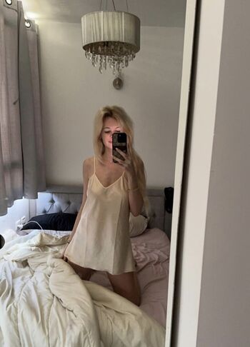 Full leaked Hannahsiegel private onlyfans photo