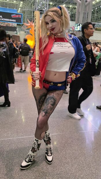 Harley Quinn Cosplay