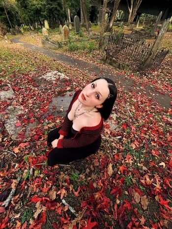 Full leaked Harley quinn smith private onlyfans photo