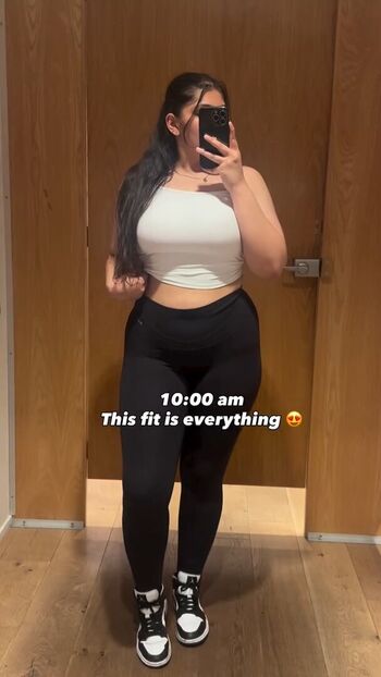 Full leaked Harshieatsandlives private onlyfans photo