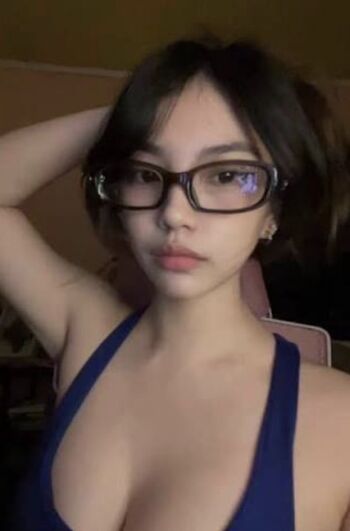 Full leaked Hashkiwi private onlyfans photo