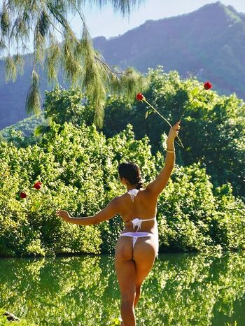 Full leaked Hawaii baddies private onlyfans photo