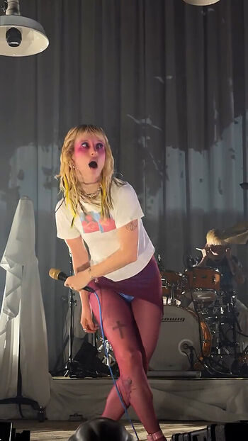 Full leaked Hayley williams page private onlyfans photo