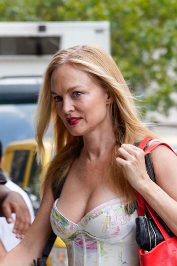 Full leaked Heather graham private onlyfans photo