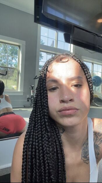 Full leaked Heavdavirgo private onlyfans photo