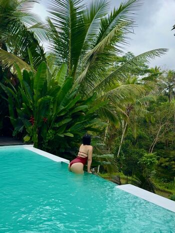 Full leaked Heeheemoon private onlyfans photo