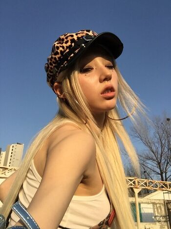 Full leaked Heejin private onlyfans photo