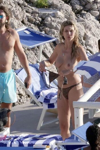 Full leaked Heidi klum  page private onlyfans photo