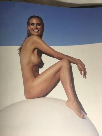 Full leaked Heidi klum  page private onlyfans photo