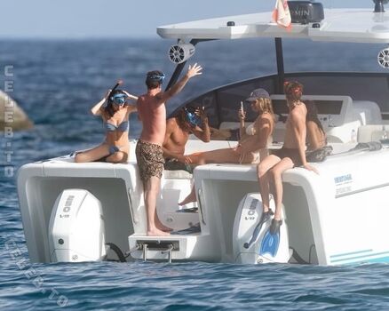 Full leaked Heidi klum  page private onlyfans photo