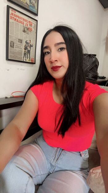 Helen Vásquez