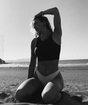 Full leaked Helenaastoll private onlyfans photo