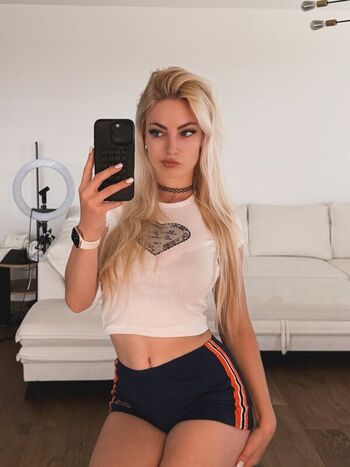 Full leaked Helenakingsoul private onlyfans photo