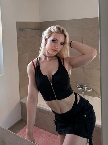 Full leaked Helenakingsoul private onlyfans photo