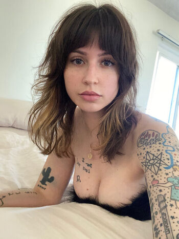 Full leaked Helenfromtwitter private onlyfans photo