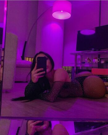 Full leaked Helinkenzi private onlyfans photo