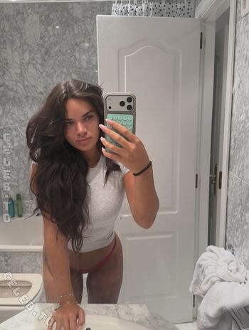Full leaked Henna private onlyfans photo