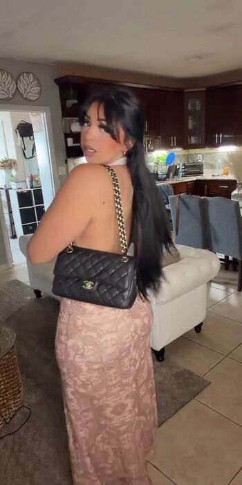 Full leaked Hermosa kari private onlyfans photo